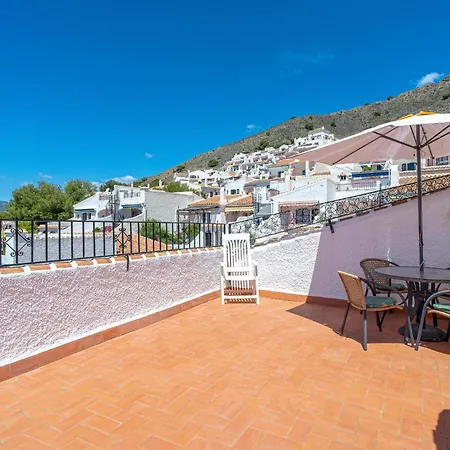 Hibiscos Seaview Terrace By Casasol Appartement