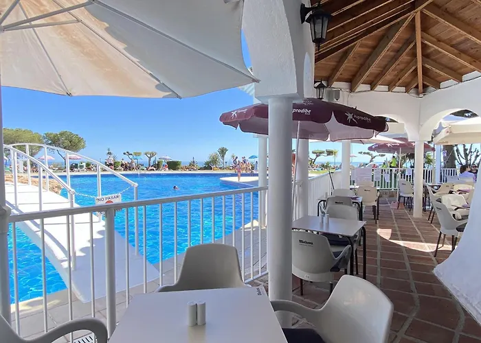 Hibiscos Seaview Terrace By Casasol