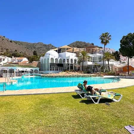 Hibiscos Seaview Terrace By Casasol Nerja