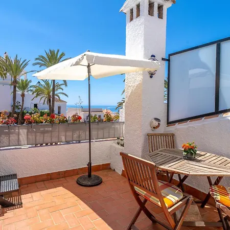 Hibiscos Seaview Terrace By Casasol Nerja