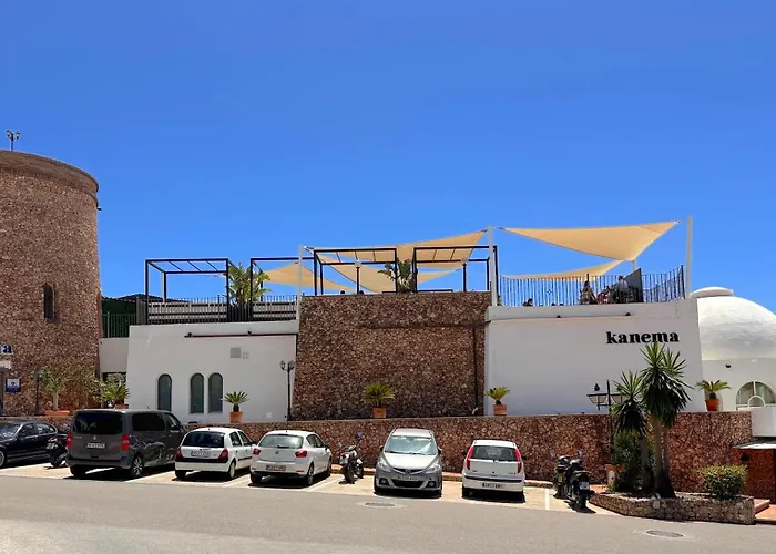 Hibiscos Seaview Terrace By Casasol *