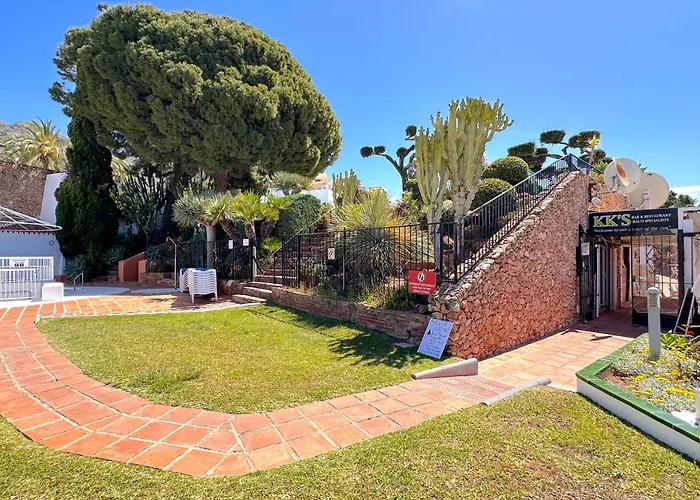 Hibiscos Seaview Terrace By Casasol