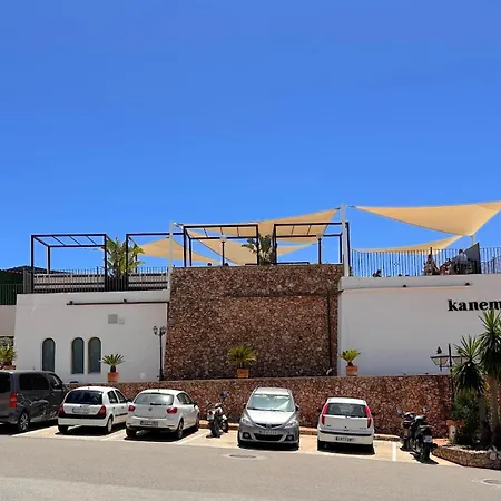 Hibiscos Seaview Terrace By Casasol *
